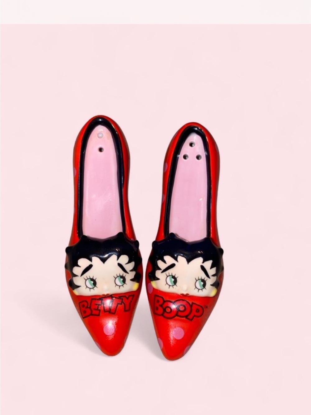 Betty Boop Red Pointed-Toe Salt & Pepper Shakers